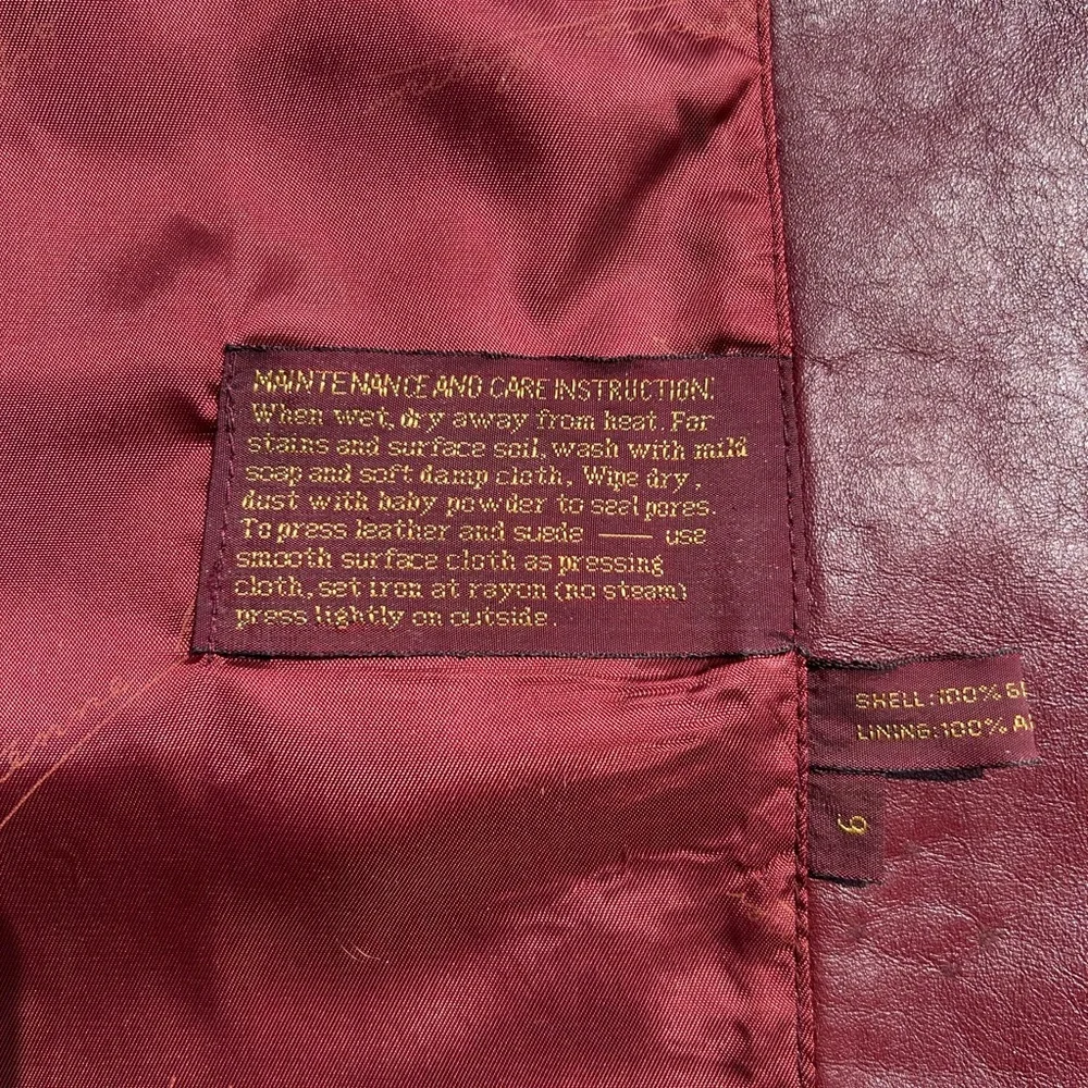 Etienne Aigner Burgundy Leather Trench Coat - Picture 4 of 8